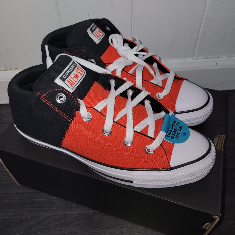 Converse Kids Chuck Taylor All Star Axel Mid-Fever Dream/Black/White- NEW - Picture 2 of 4